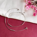 Delicate Moti Silver Anklet