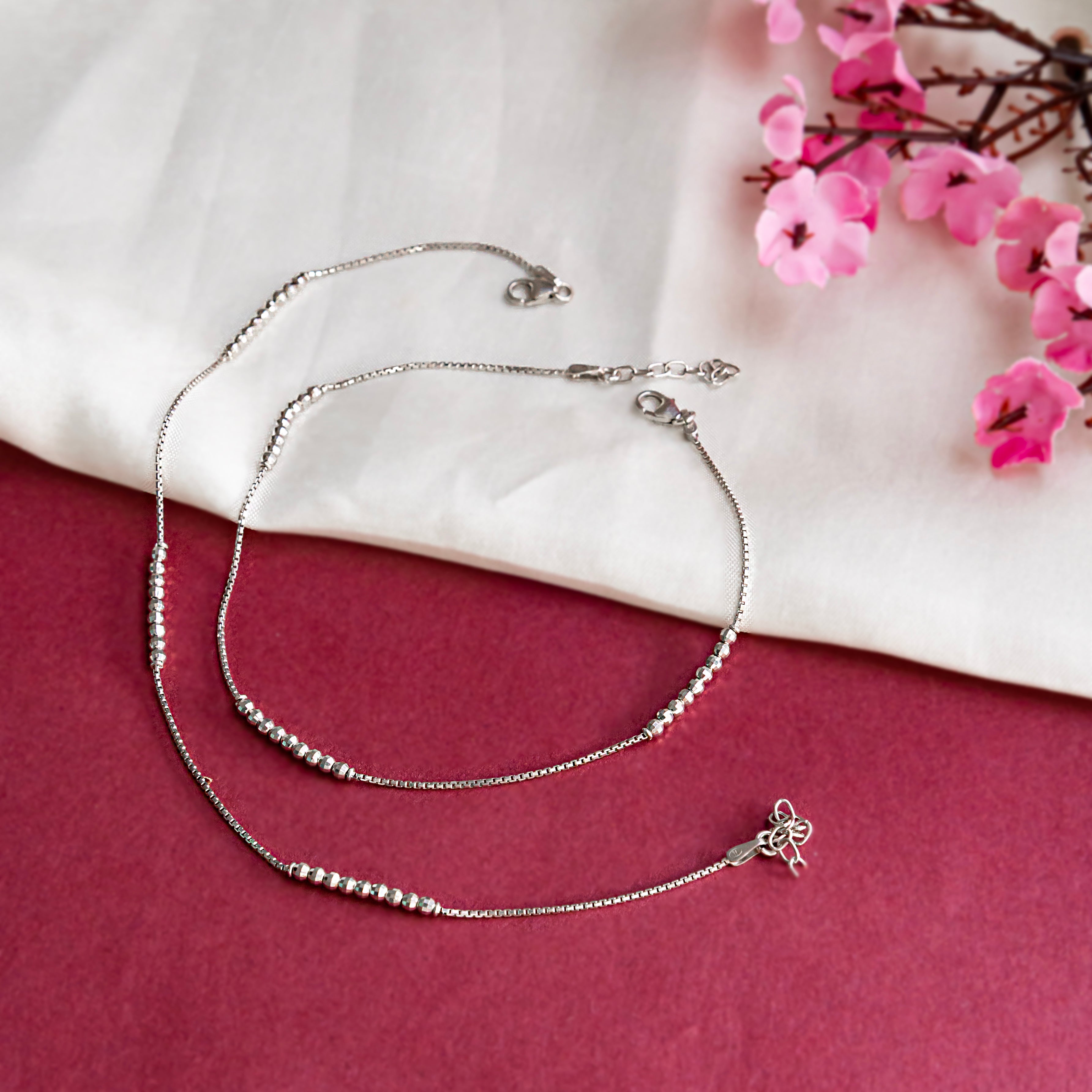 Delicate Moti Silver Anklet