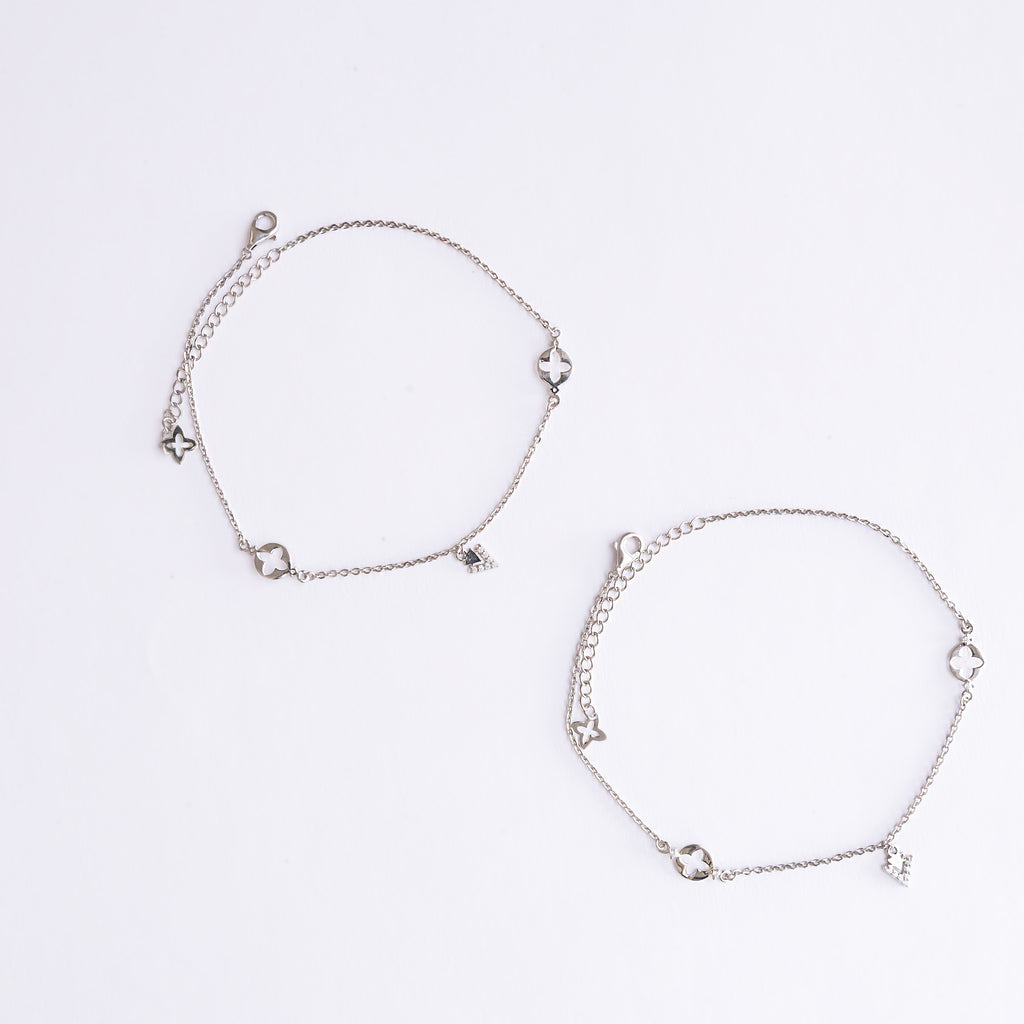 Delicate Four Leaf Clover Silver Anklet