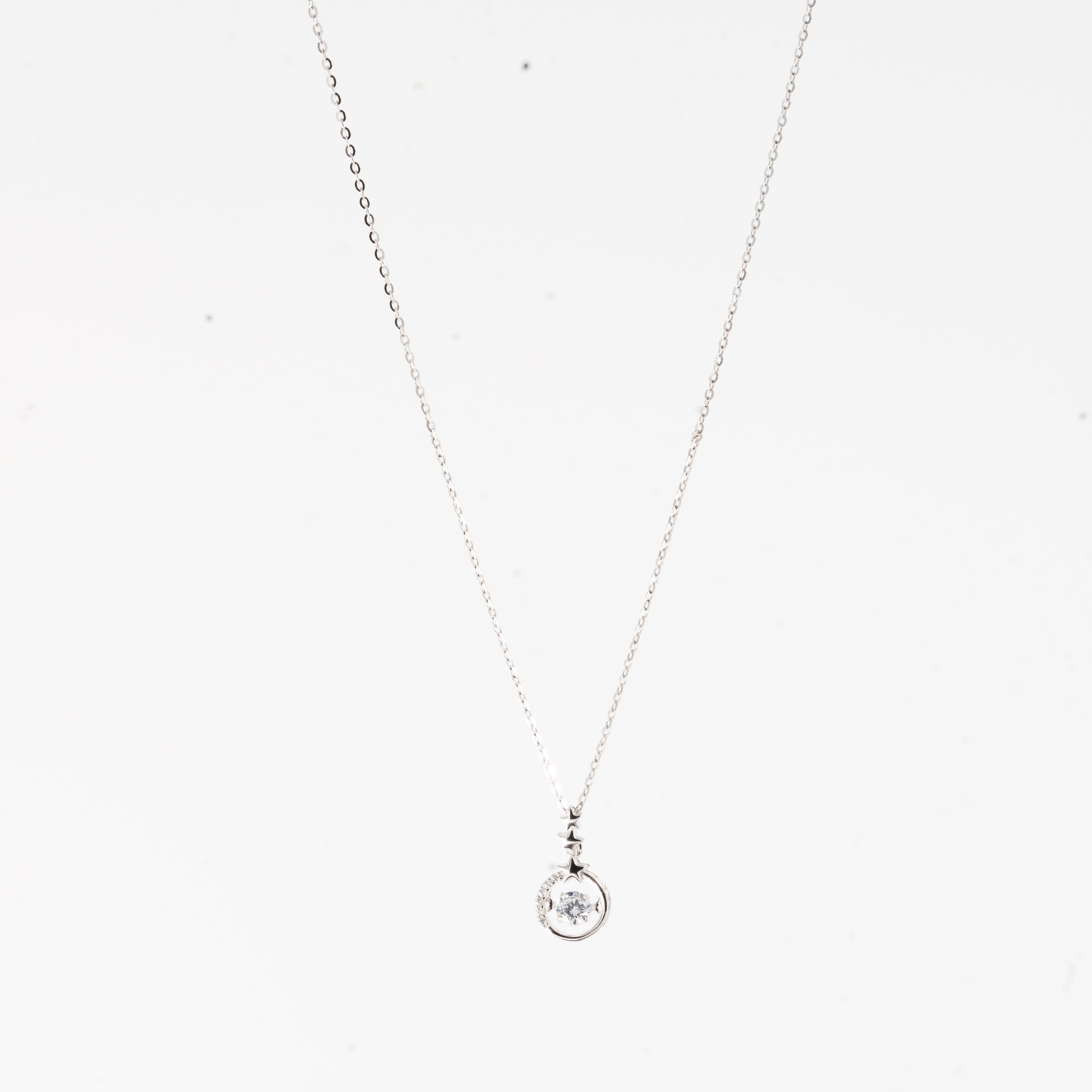 Silver Dazzling Diamond Circle Necklace