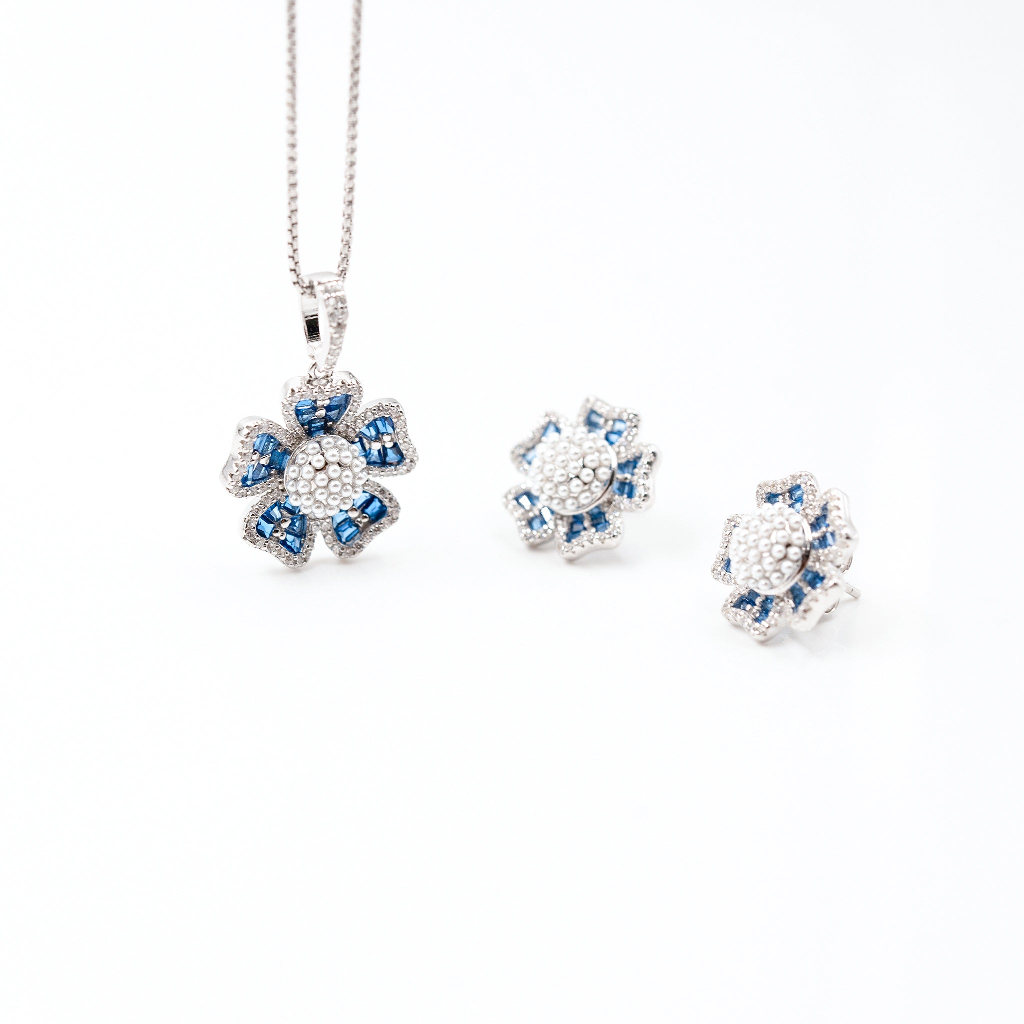 Silver Dark Blue Grand Floral Pearl Pendant Dark Jewelry Set