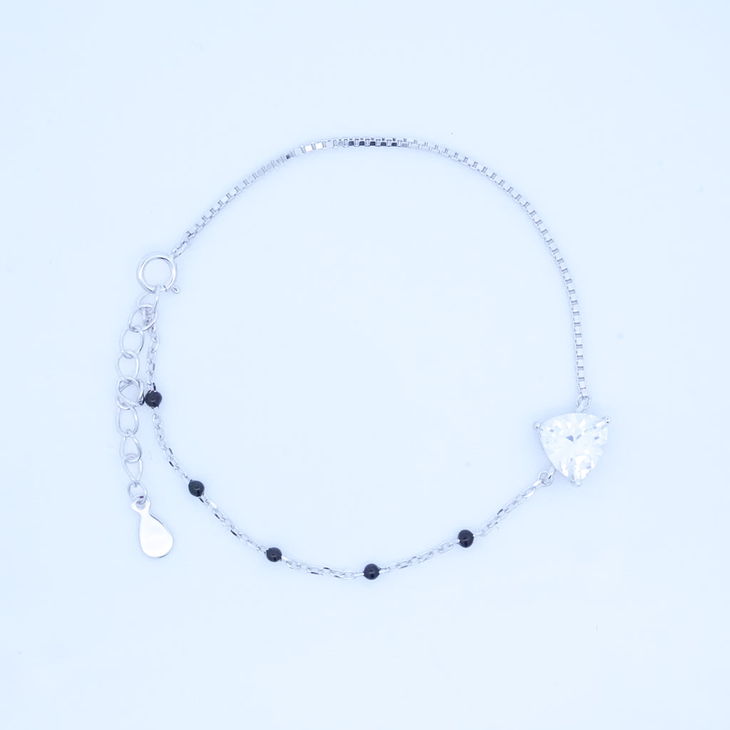 Silver Trilliant Cust Solitaire Hand Mangalsutra