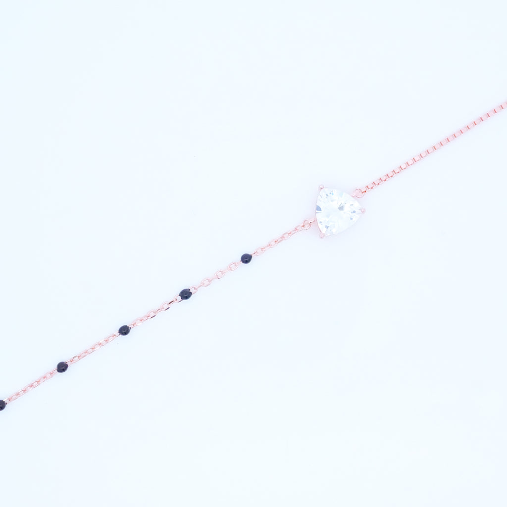 Rosegold Trilliant Cust Solitaire Hand Mangalsutra