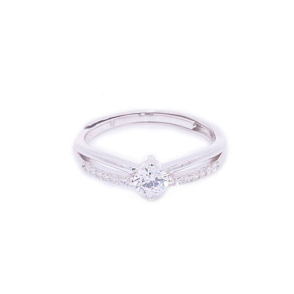 Adjustable Silver Solitaire Diamond Studded Ring