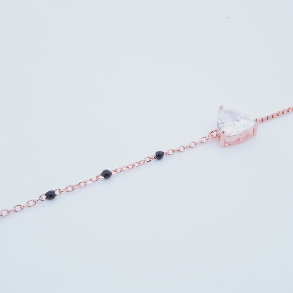 Rosegold Trilliant Cust Solitaire Hand Mangalsutra