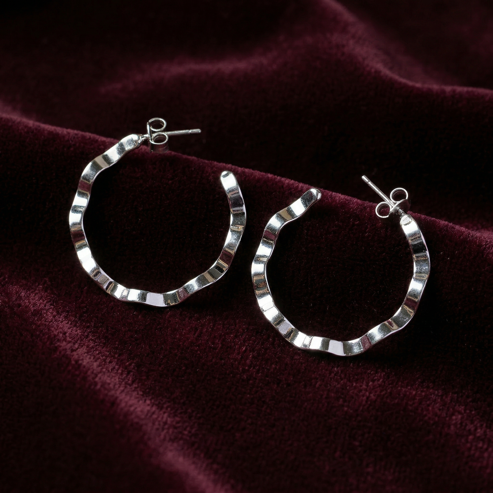 Silver italian single loop earrings